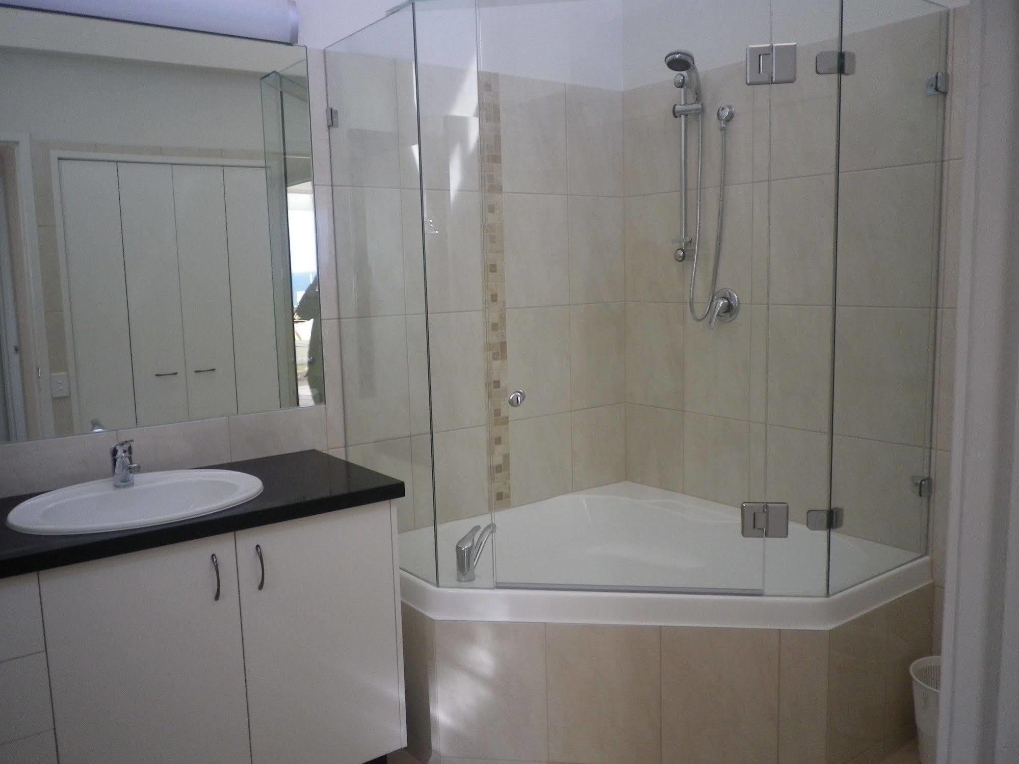 Sundancer Holiday Apartments Sunshine Coast المظهر الخارجي الصورة